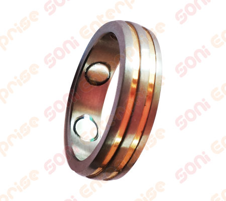 Magnetic finger ring for women